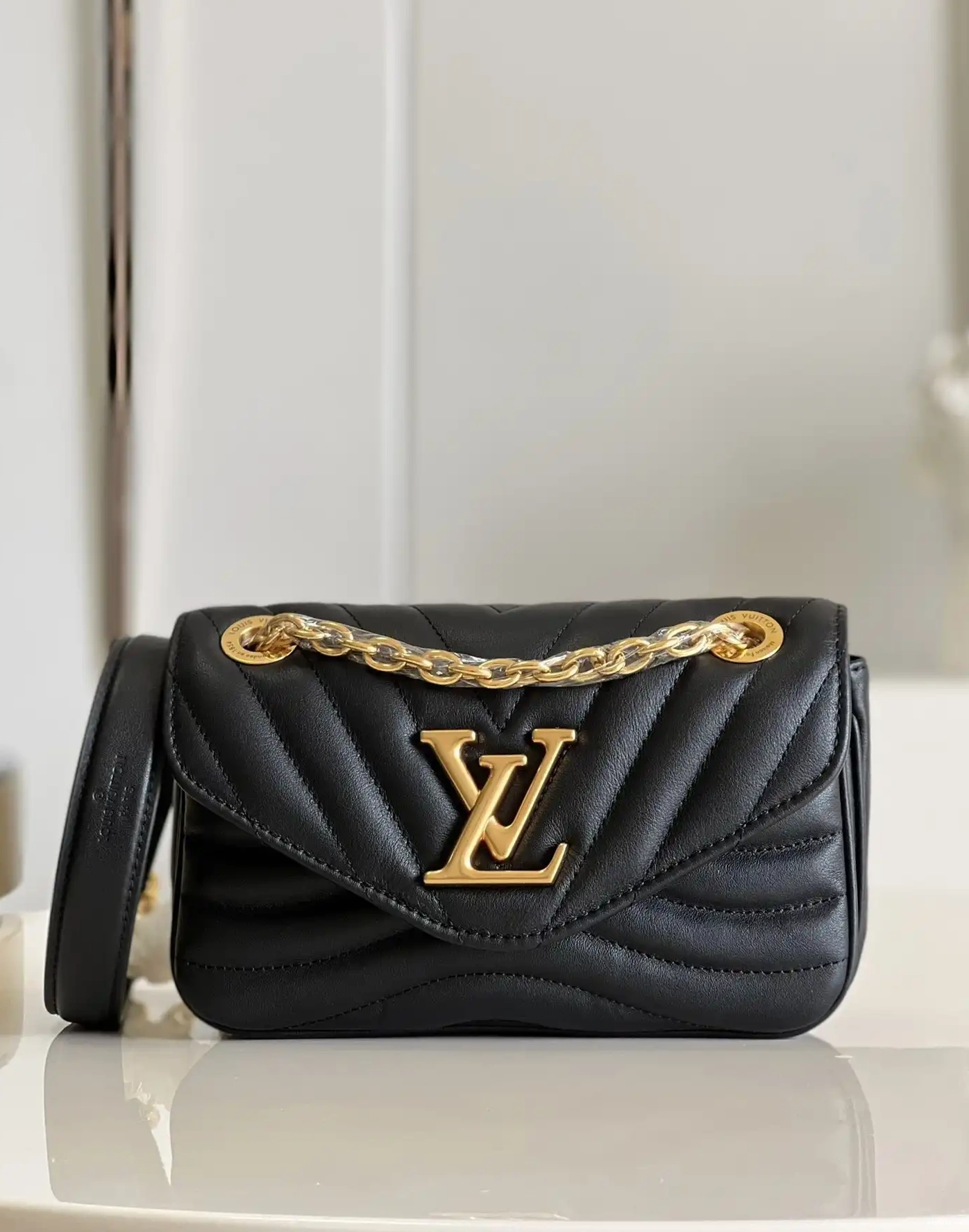 WIS WAVE CHAIN VUITTON PM LOUIS NEW BAG 0527